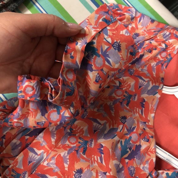 The kroner floral pattern dress 👗 - Picture 8 of 9